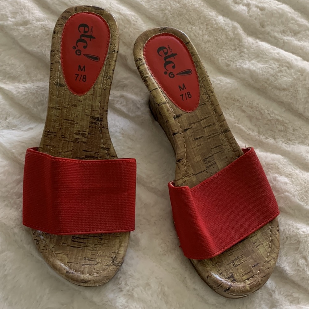 Red Wedges♥️ - Picture 2 of 4